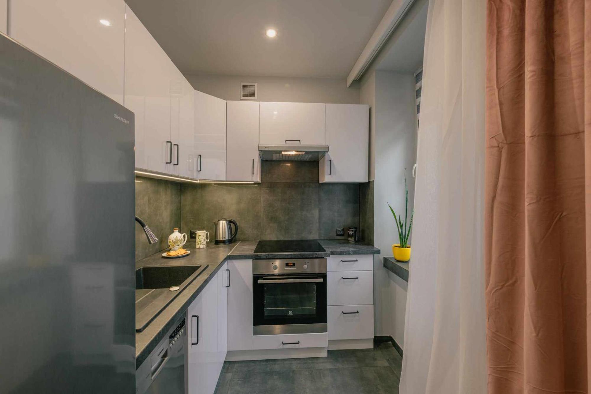 Apartament Pod 13 ビエルスコ・ビアバ エクステリア 写真