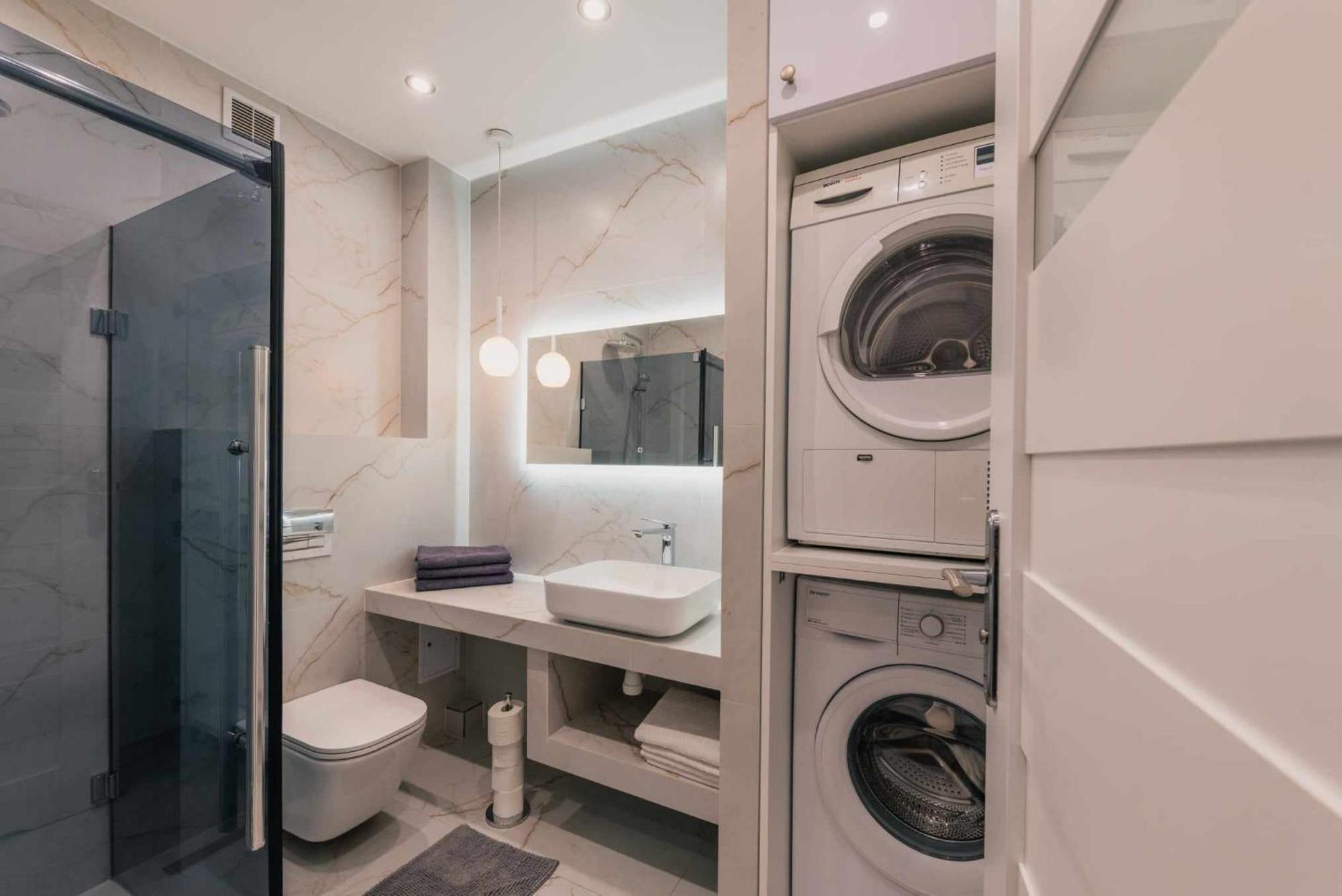 Apartament Pod 13 ビエルスコ・ビアバ エクステリア 写真